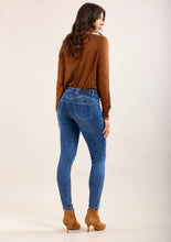 Charger l'image dans la galerie, LE JEANS TOXIC PUSH UP

