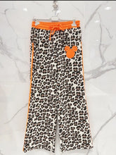 Charger l'image dans la galerie, LE PANTALON LEO MICKEY
