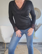 Charger l'image dans la galerie, LE T-SHIRT MANCHES LONGUES DENTELLE
