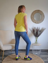 Charger l'image dans la galerie, LE T-SHIRT MANCHES COURTES DENTELLE
