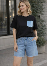 Charger l'image dans la galerie, LE T-SHIRT STRASS

