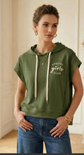 Charger l'image dans la galerie, LE SWEAT SPECIAL GIRLS CLUB
